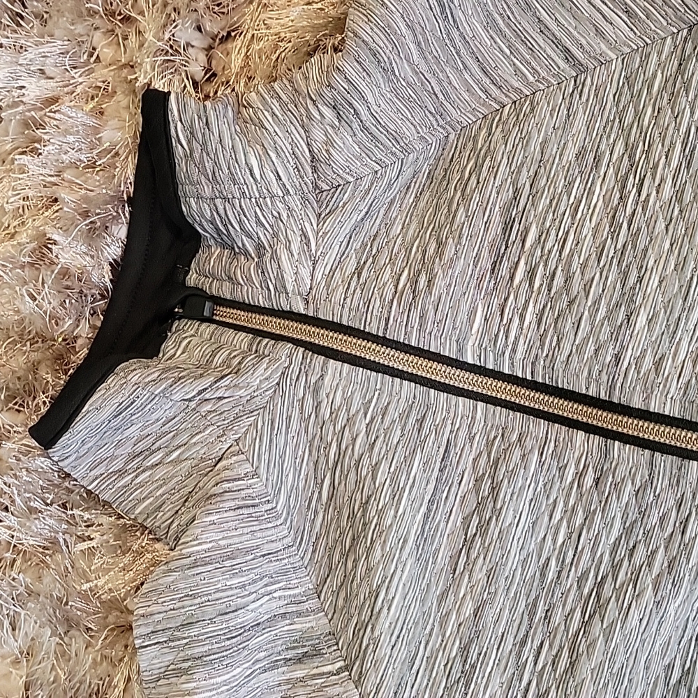 Athleta Fitted Half Zip Pullover - image 2